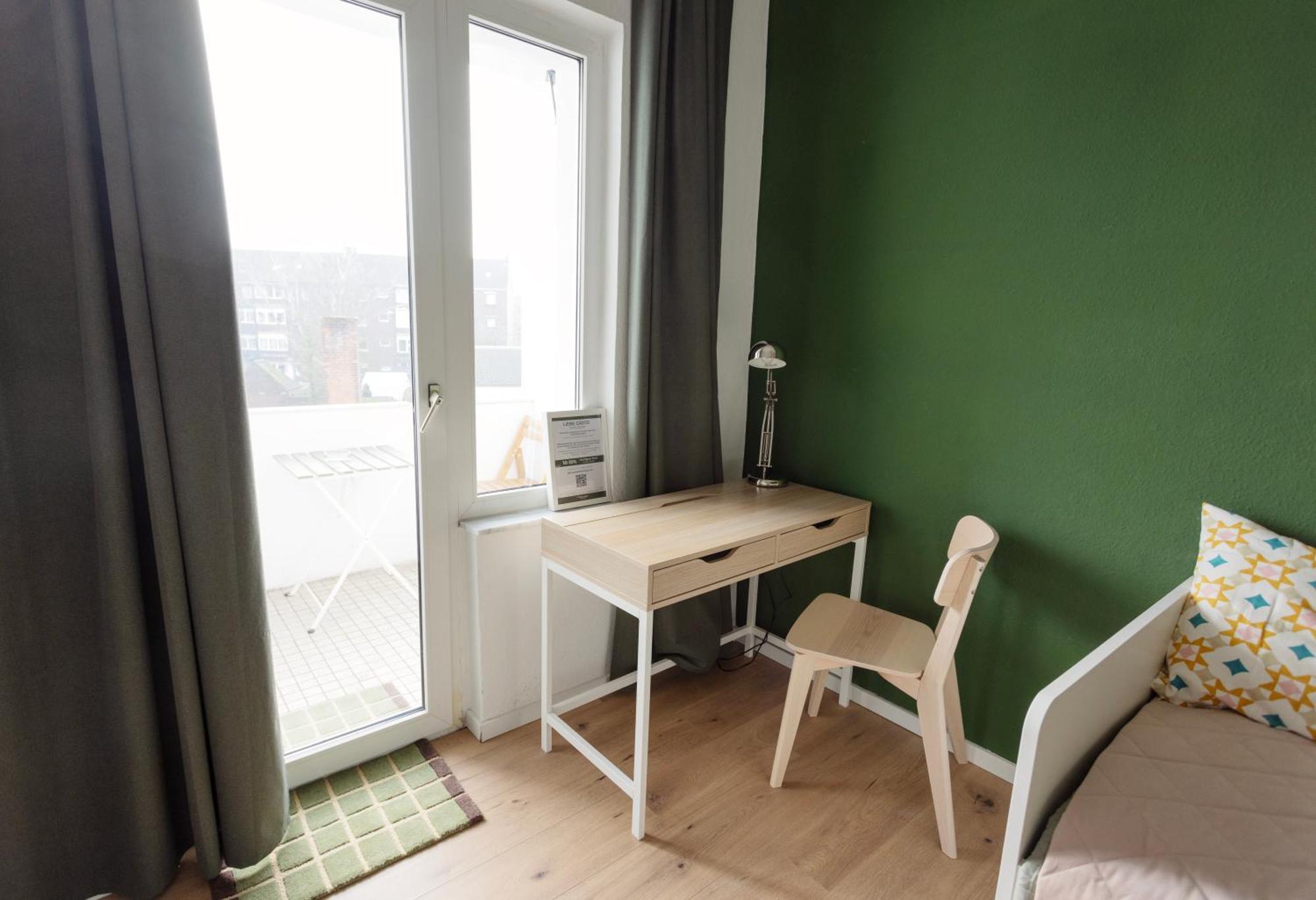 Big Apartment With Parking, 30 Min To Duesseldorf Duisburg Exterior photo